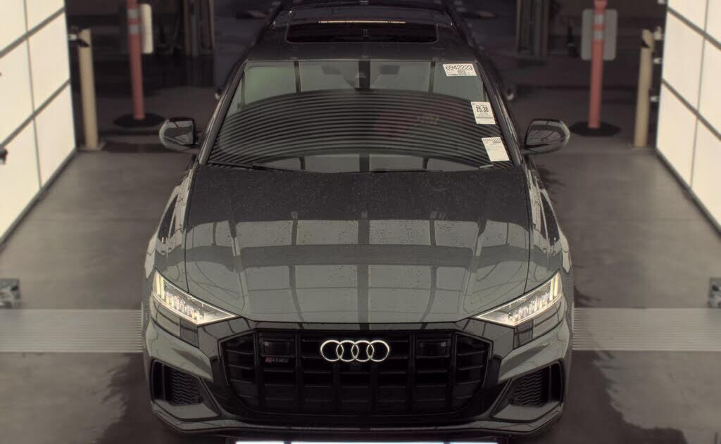 2023 Audi SQ8