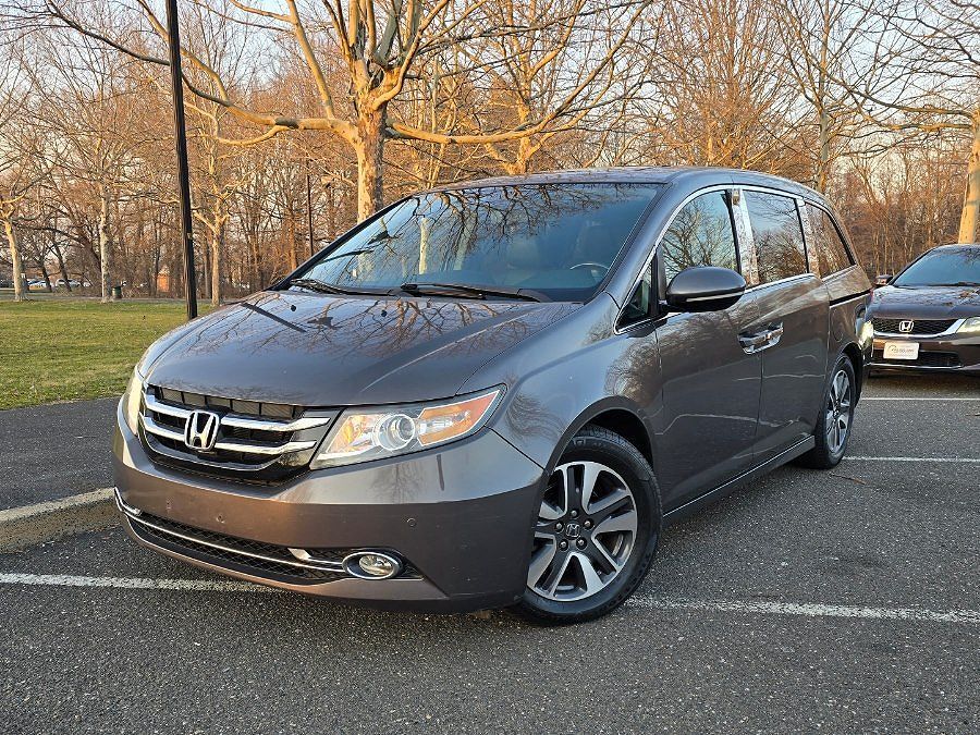 2014 HONDA Odyssey