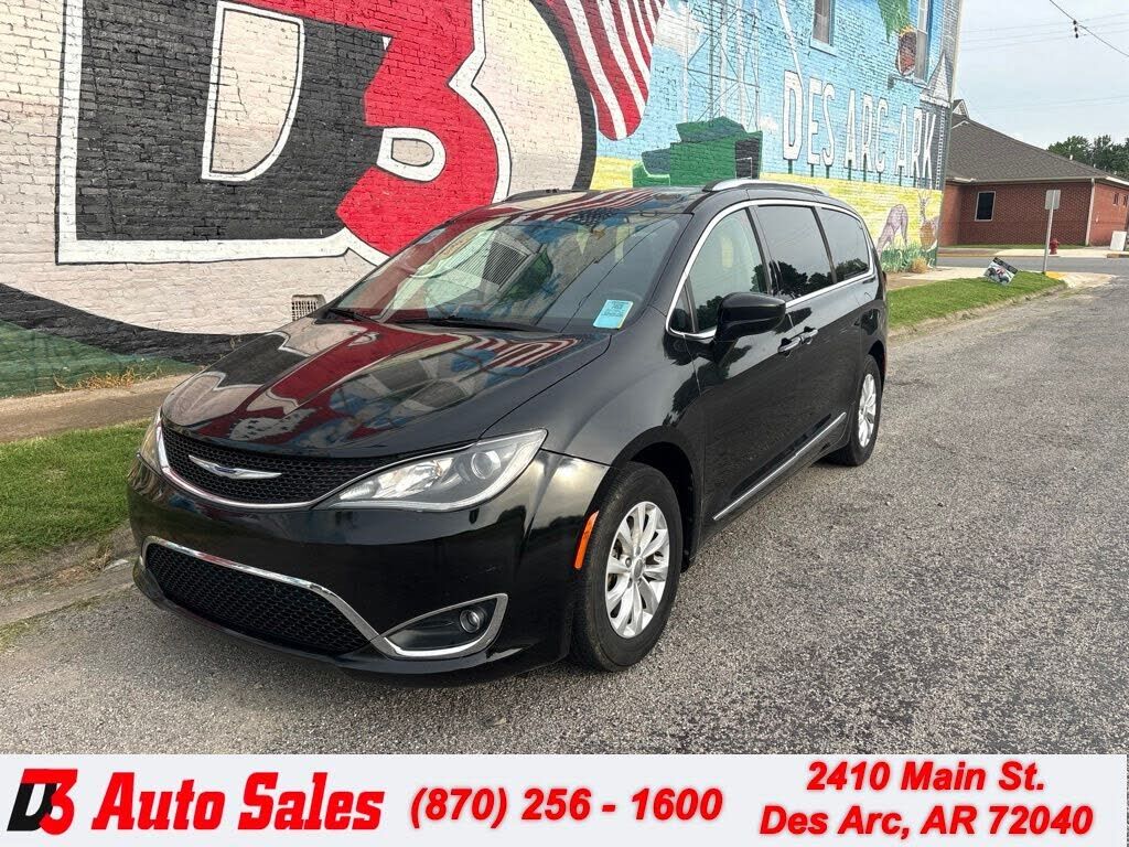2019 CHRYSLER Pacifica