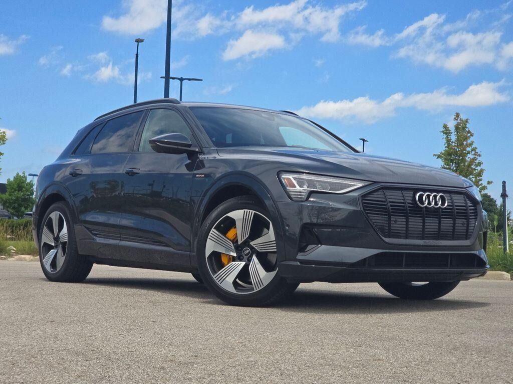 2023 Audi e-tron