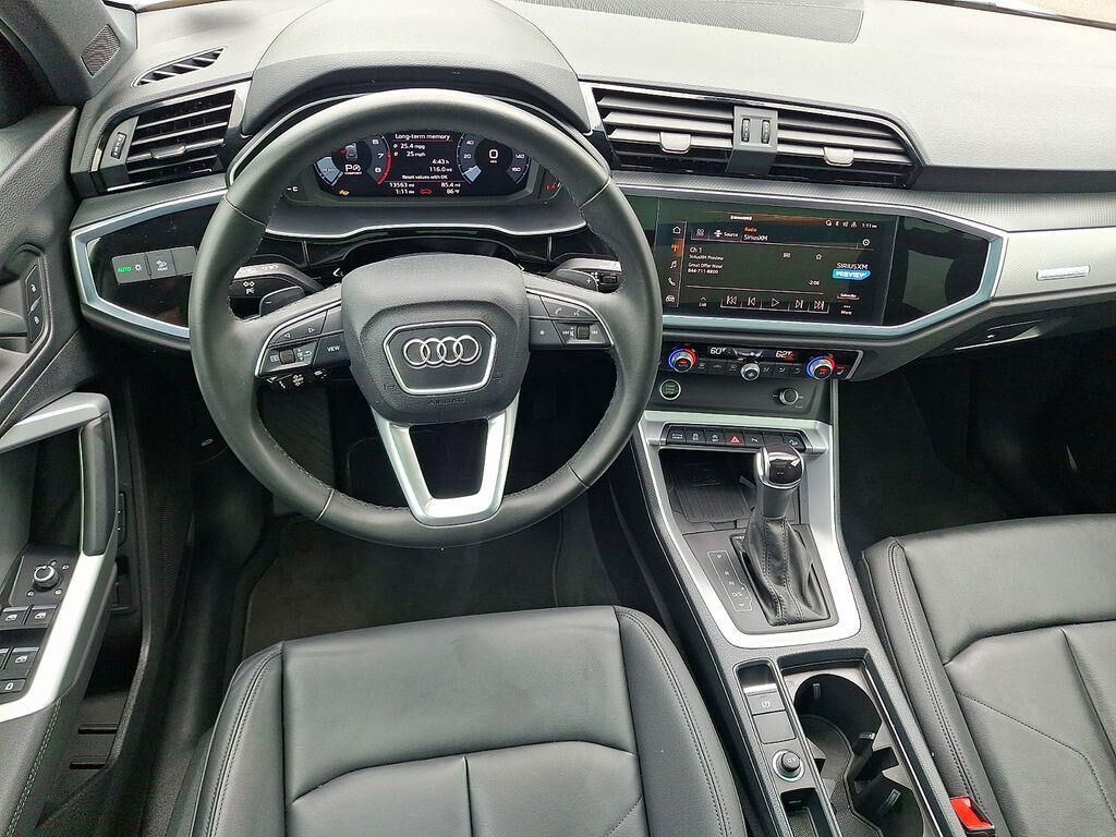 2025 Audi Q3