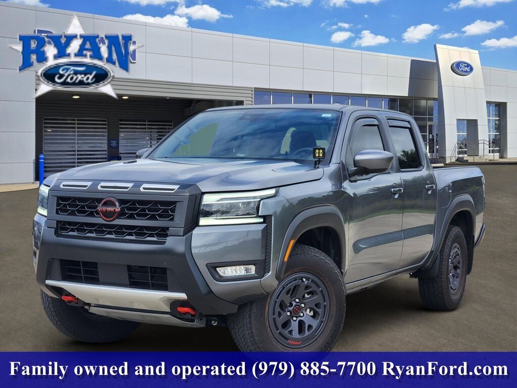 2025 NISSAN Frontier