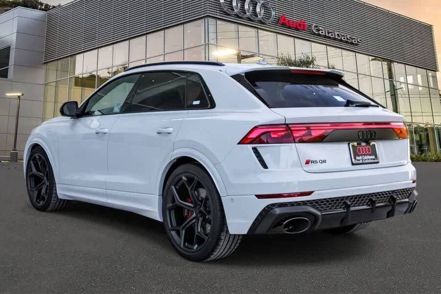 2026 Audi RS Q8