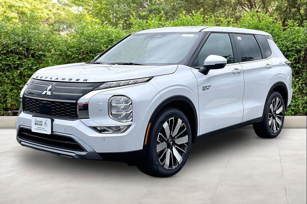 2026 MITSUBISHI Outlander