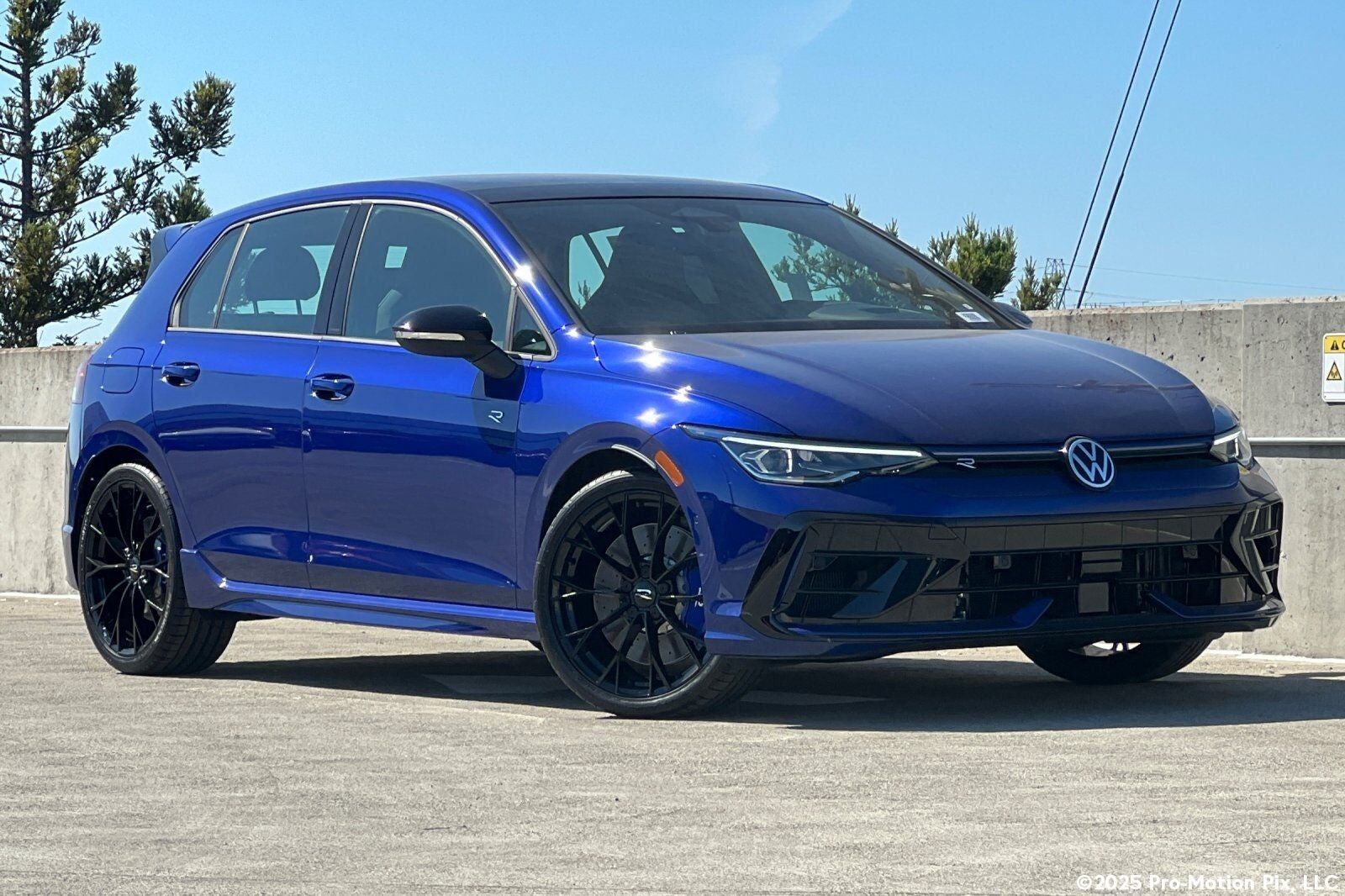 2026 VOLKSWAGEN Golf R