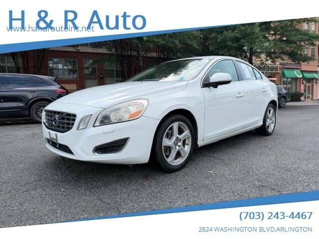 2013 VOLVO S60