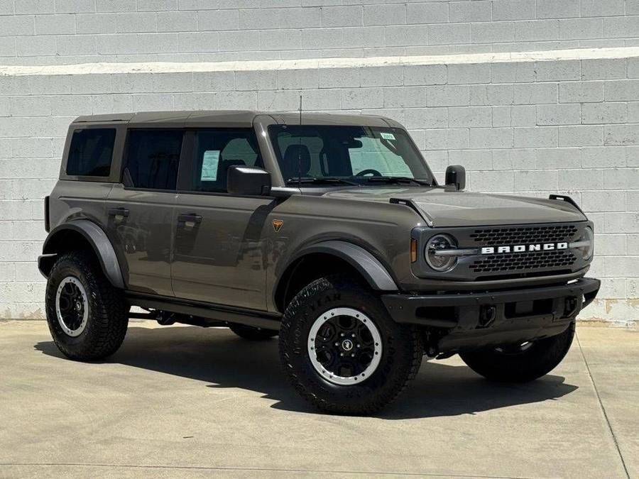 2026 FORD Bronco
