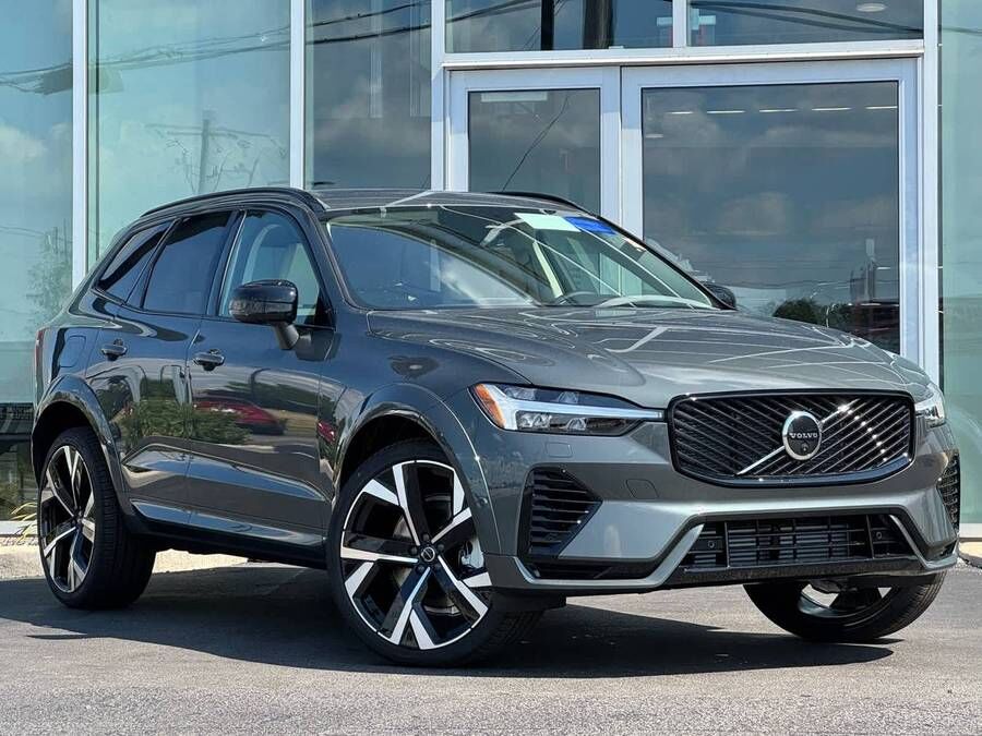 2026 VOLVO XC60