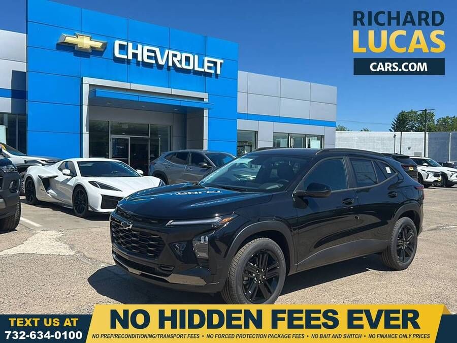 2026 CHEVROLET Trax