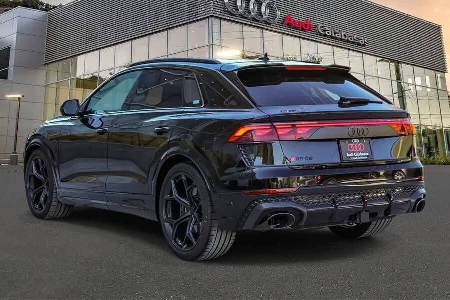 2026 Audi RS Q8