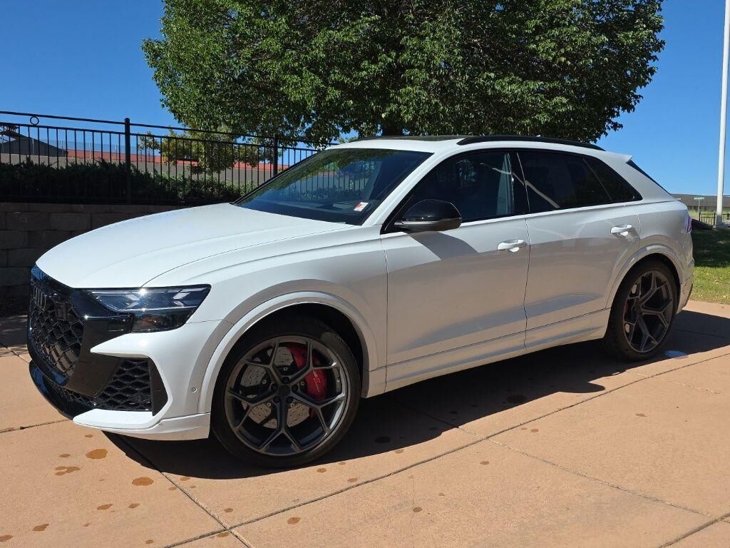 2026 Audi RS Q8