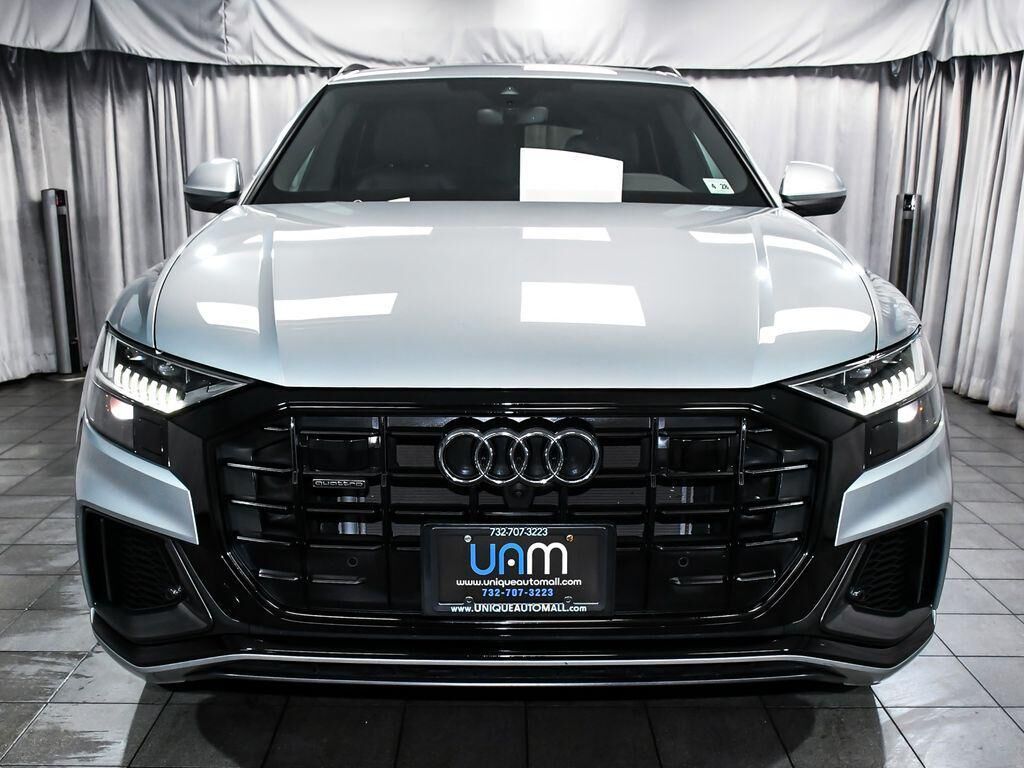 2023 Audi Q8