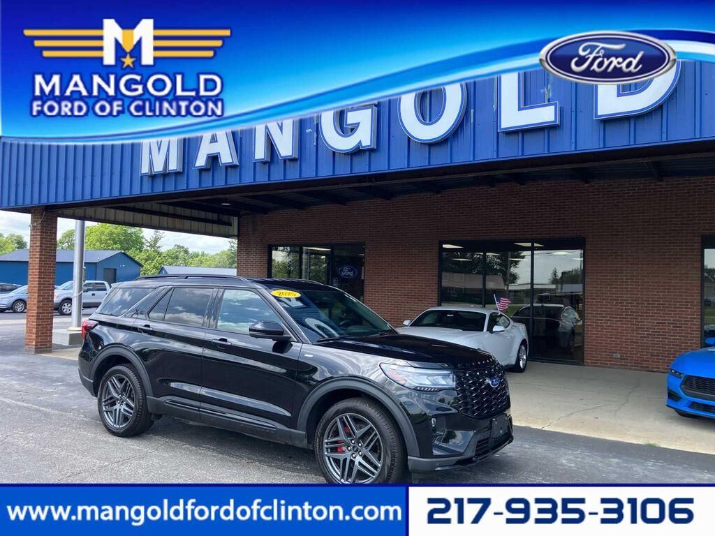 2025 FORD Explorer