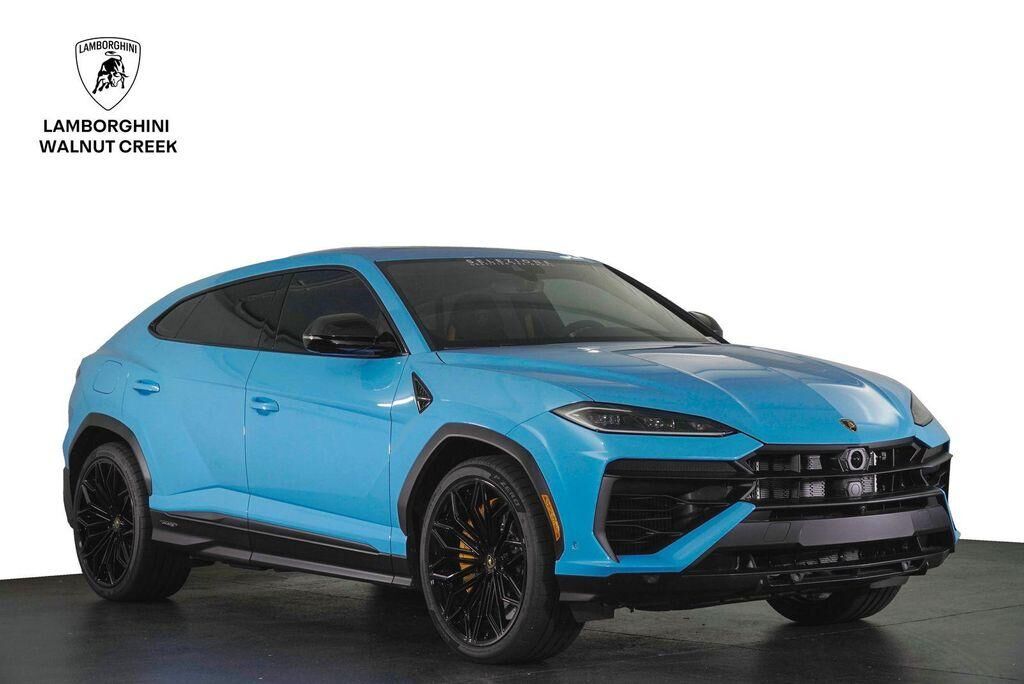 2025 LAMBORGHINI URUS