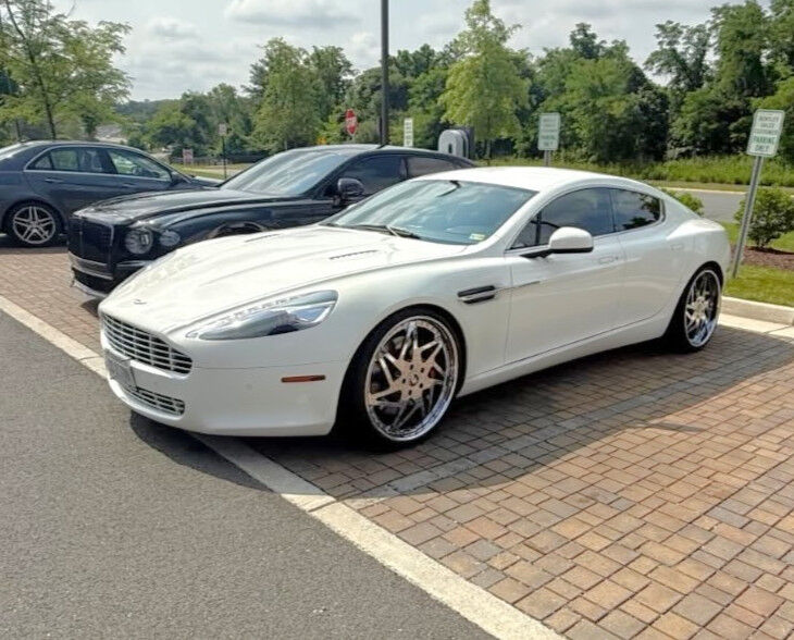 Aston Martin Rapide