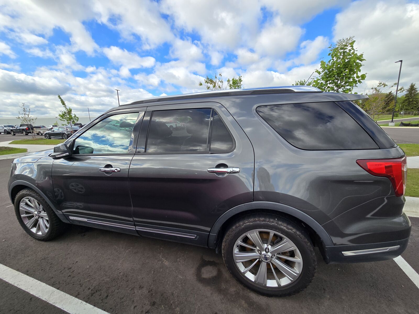 2019 FORD Explorer