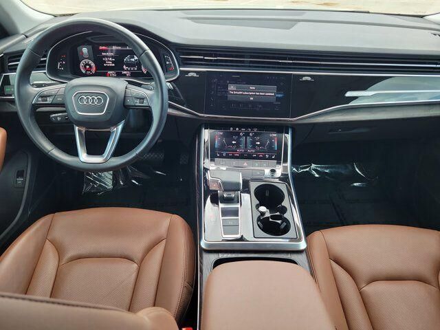 2022 Audi Q8