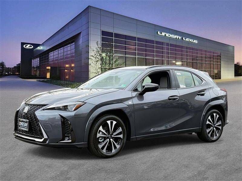 2025 LEXUS UX