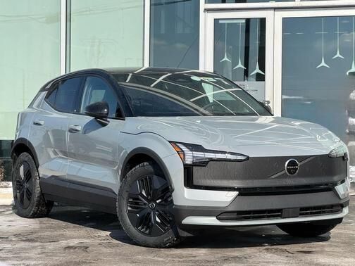 2026 VOLVO EX30 CC
