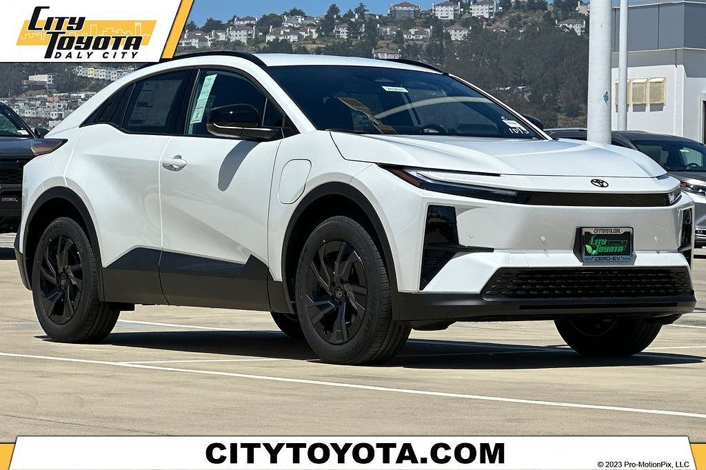 2026 TOYOTA C-HR