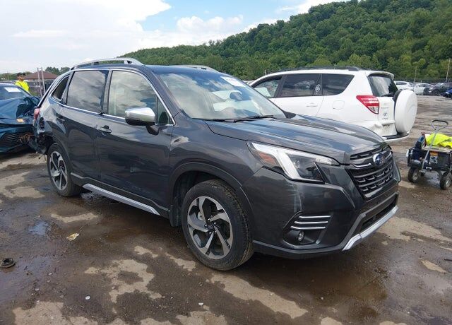 2022 SUBARU Forester