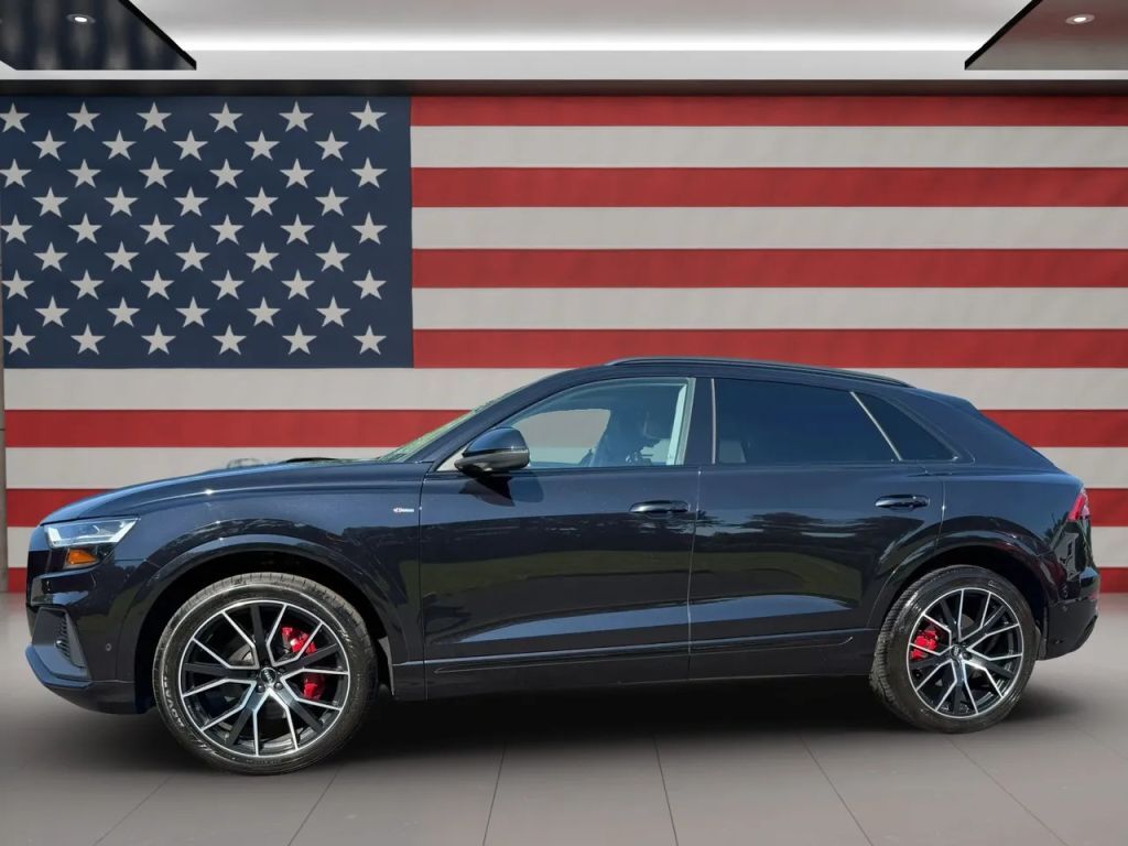 2021 Audi Q8