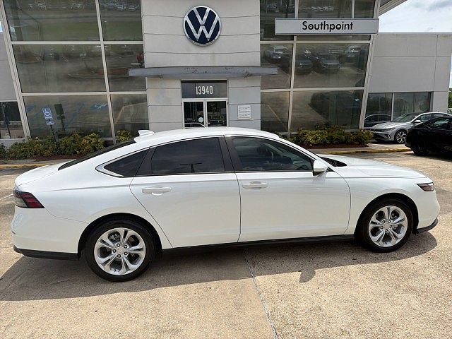 2024 HONDA Accord