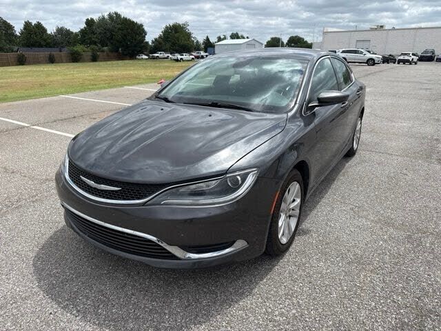 2016 CHRYSLER 200