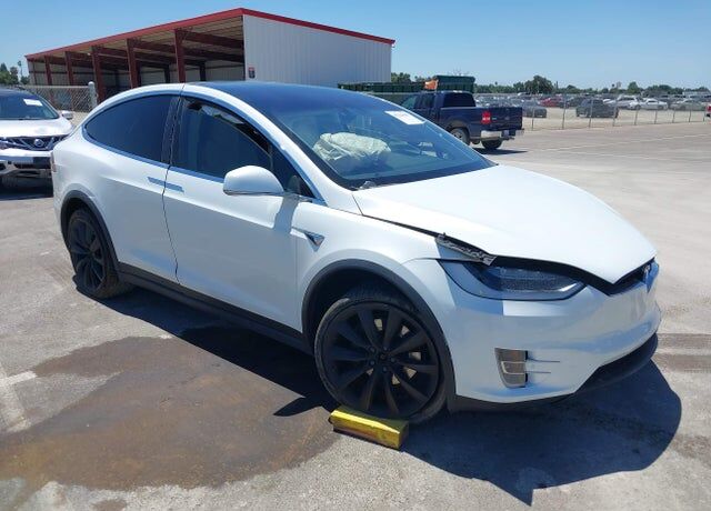 2018 TESLA Model X
