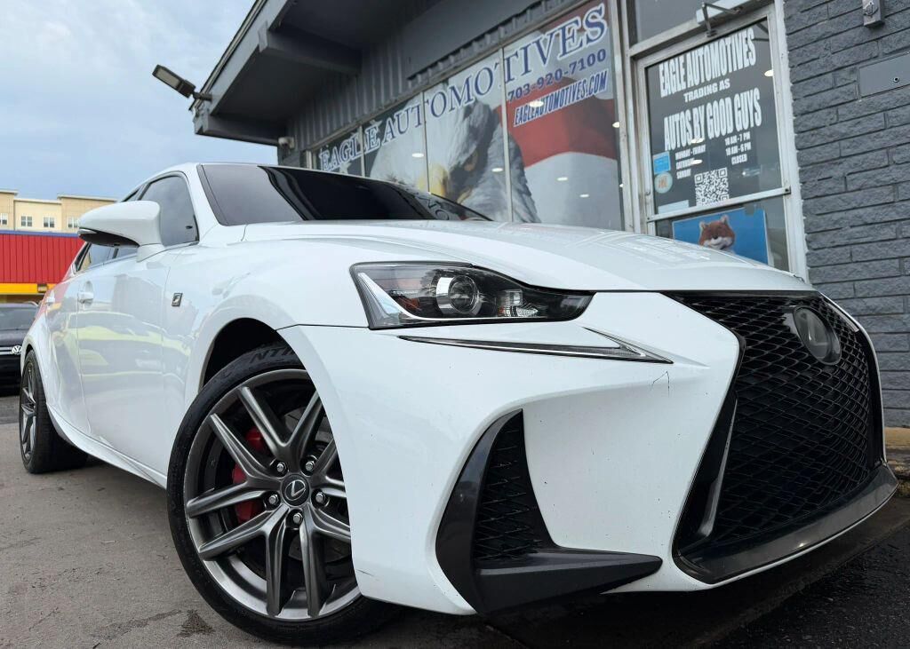 2017 LEXUS IS