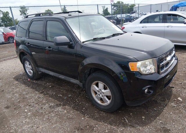 2009 FORD Escape
