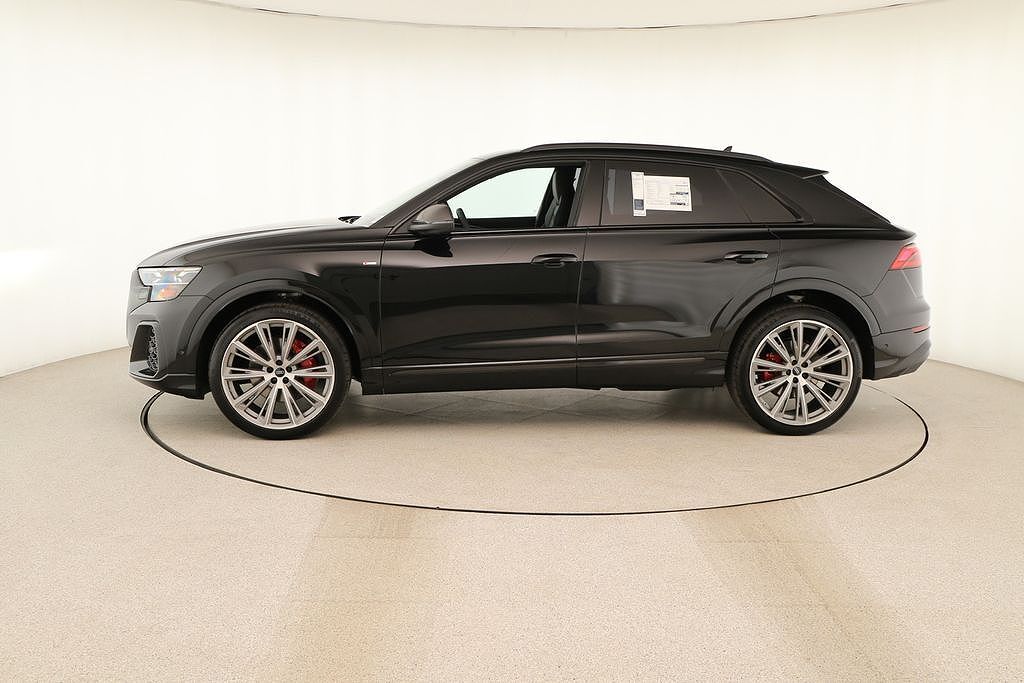 2026 Audi Q8