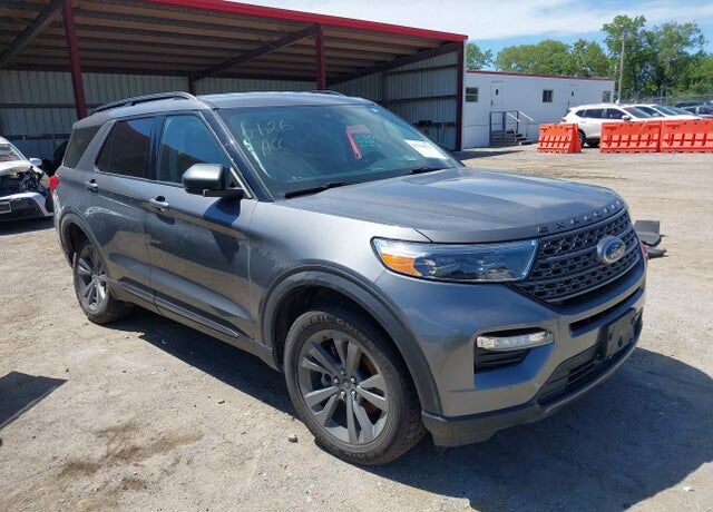 2021 FORD Explorer
