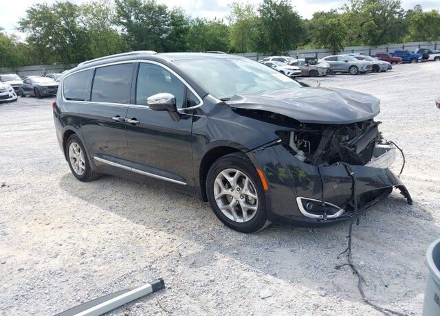 2017 CHRYSLER Pacifica
