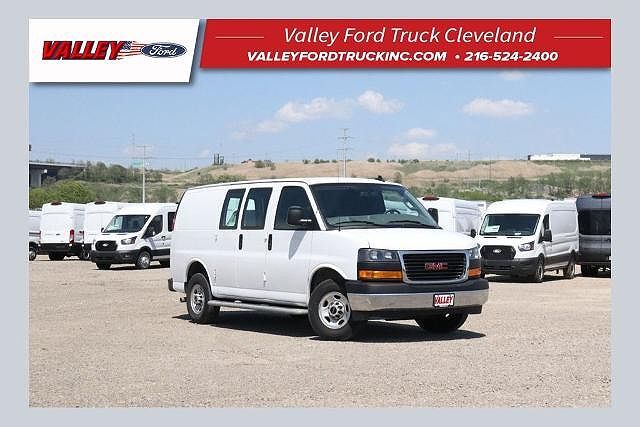 2024 GMC Savana