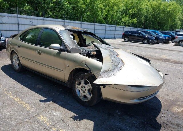 2000 FORD Taurus