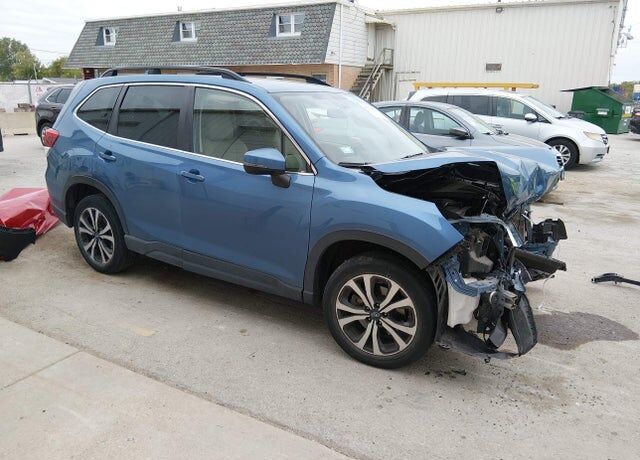 2021 SUBARU Forester