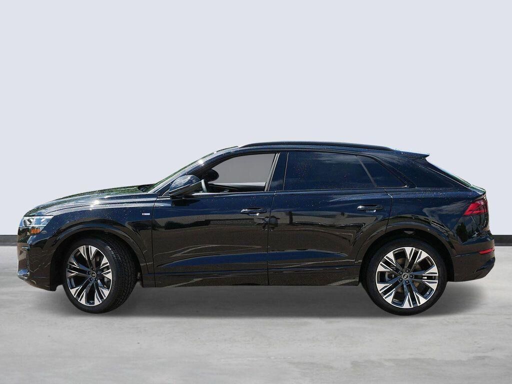 2026 Audi Q8