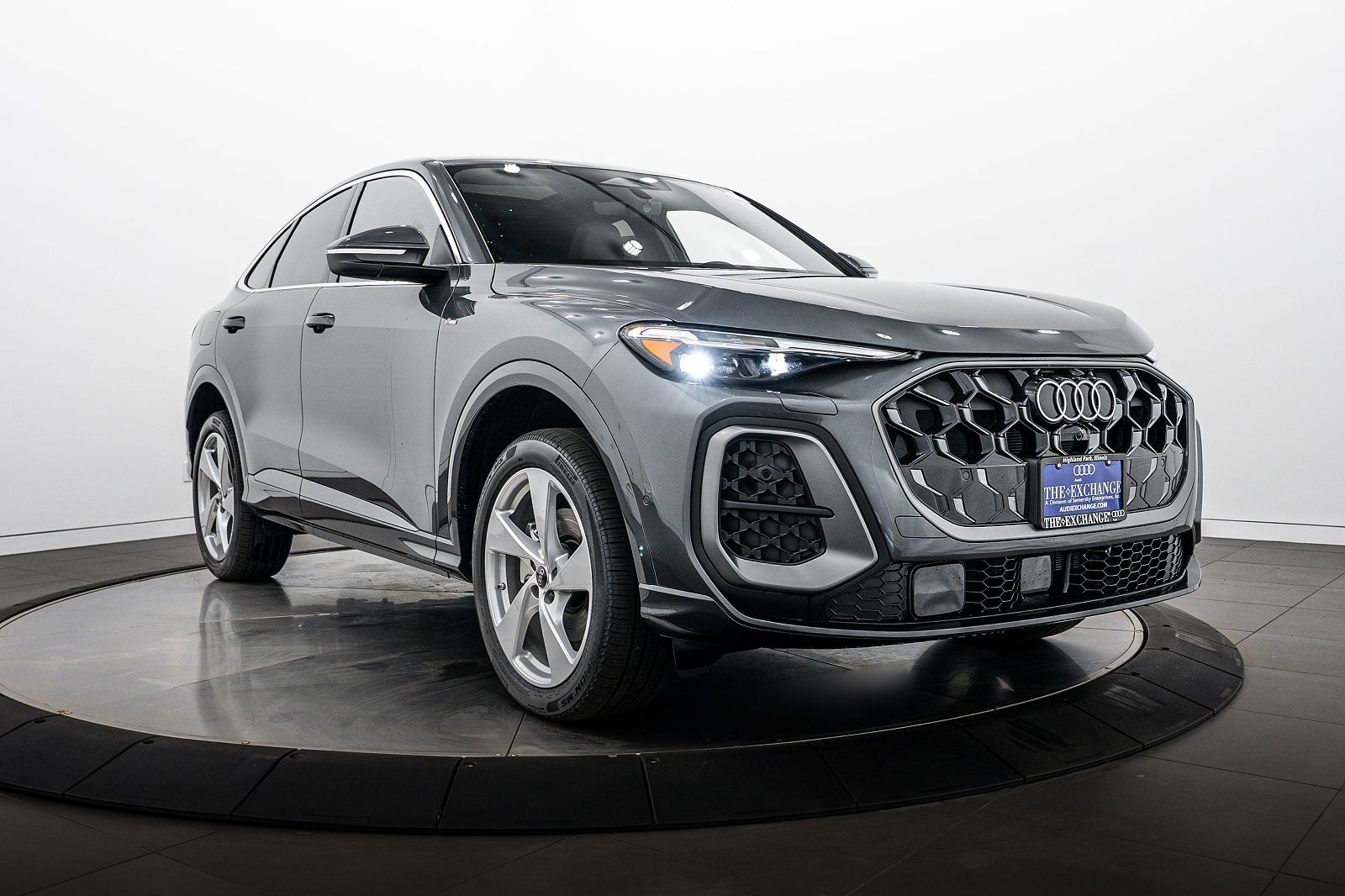 2026 Audi SQ5