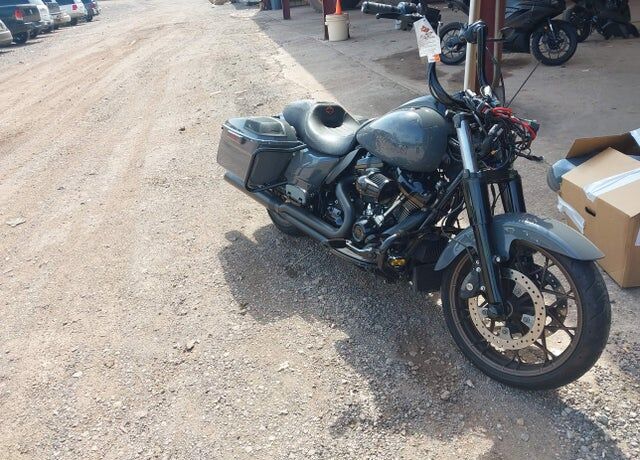 2022 HARLEY DAVIDSON FLHXST / Street Glide ST