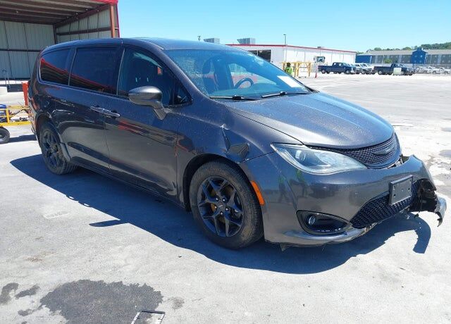 2020 CHRYSLER Pacifica