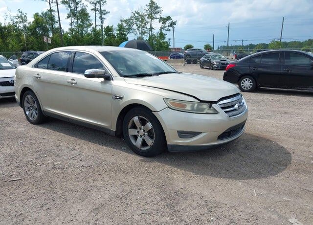 2011 FORD Taurus