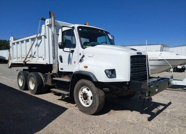 2017 FREIGHTLINER 114SD