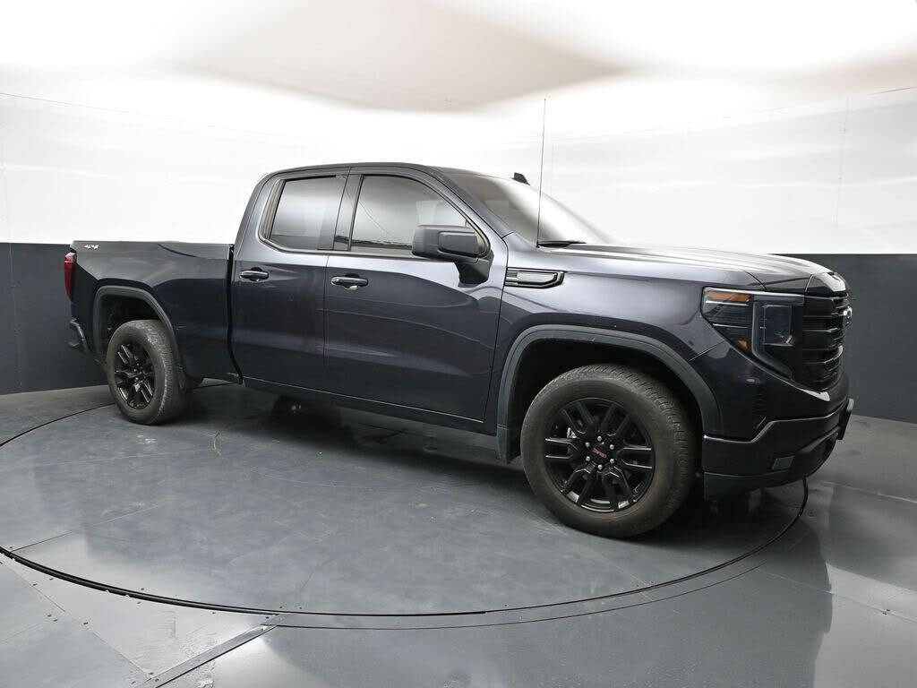 2023 GMC Sierra