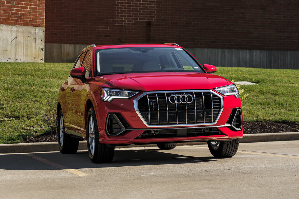 2024 AUDI Q3