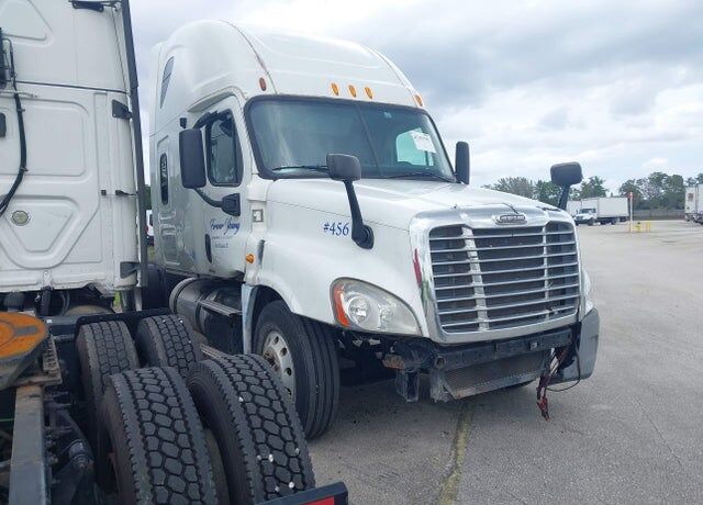 2012 FREIGHTLINER Cascadia