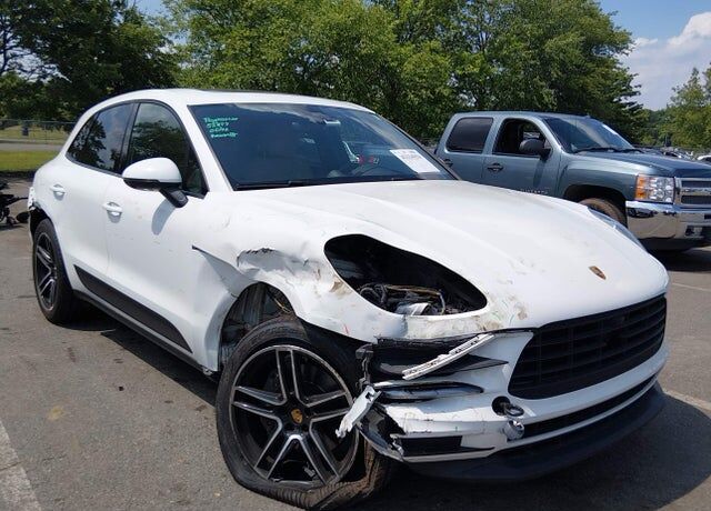 2021 PORSCHE Macan