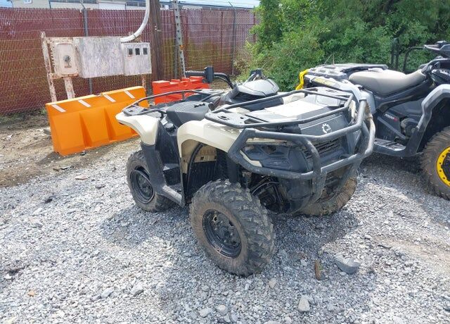 2026 CAN-AM Outlander
