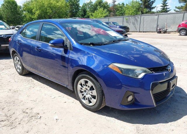 2015 TOYOTA Corolla
