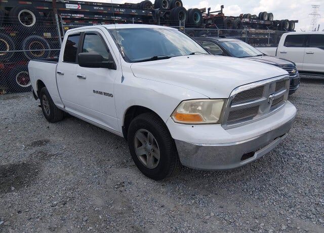 2012 DODGE Ram